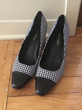 Marc Fisher elegant shoes